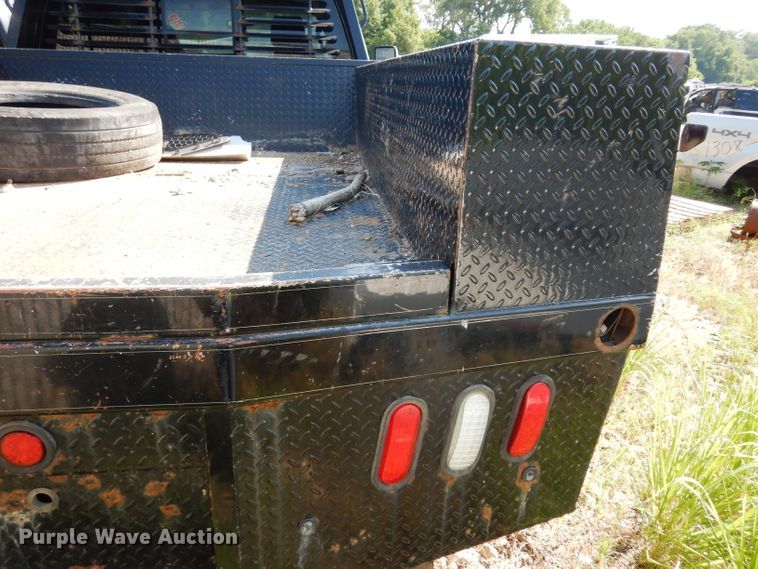 image for item HV9265 B&W flatbed