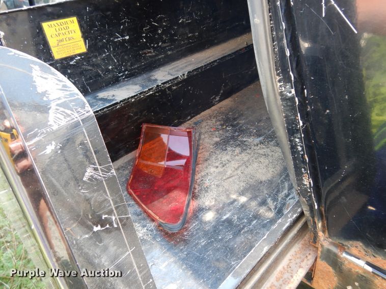 image for item HV9265 B&W flatbed