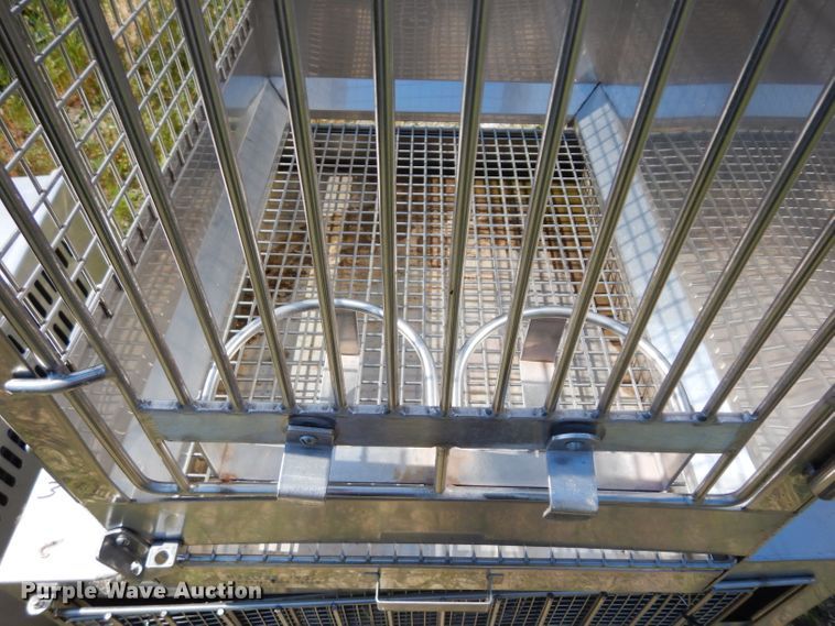 image for item HV9266 (5) stainless steel cages