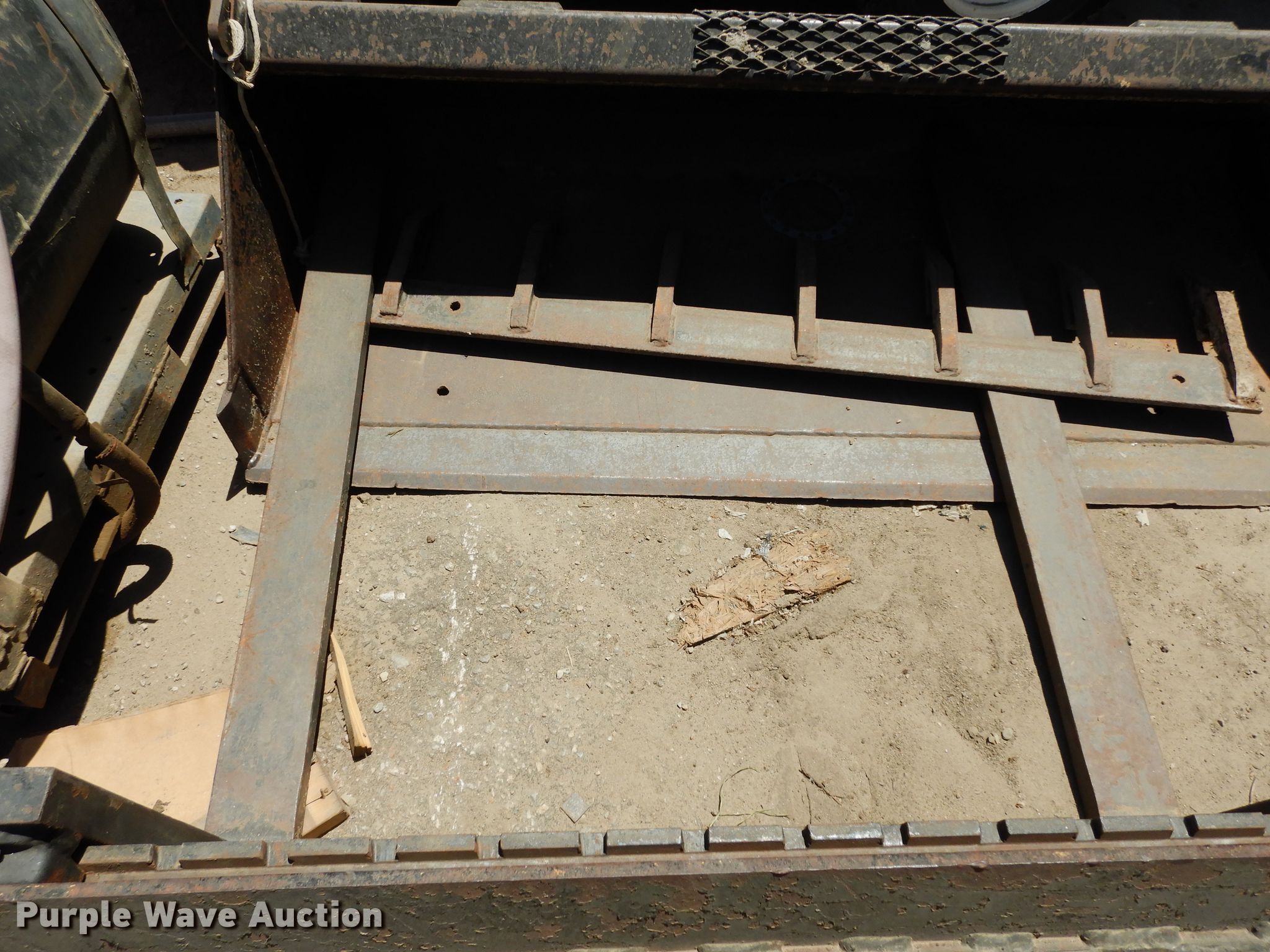 3) Hustler skid steer attachments in Topeka, KS | Item GH9998 sold | Purple  Wave