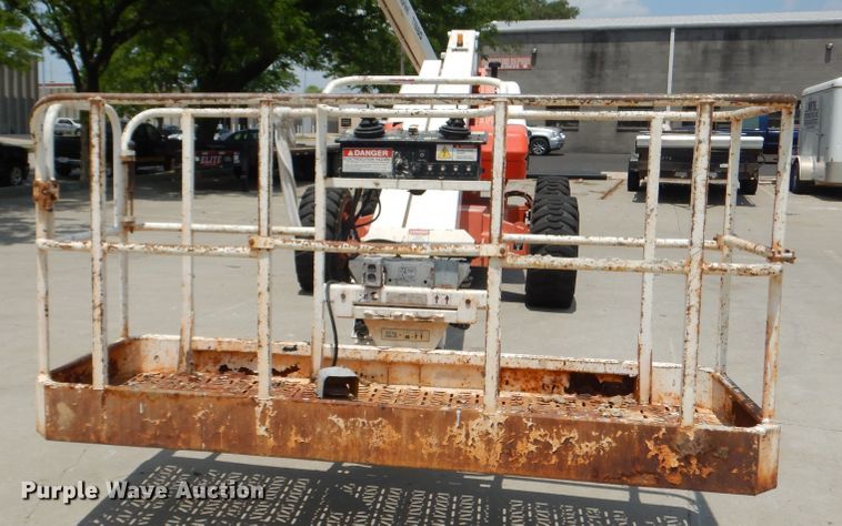 image for item DD2536 2010 Snorkel TB60  boom lift