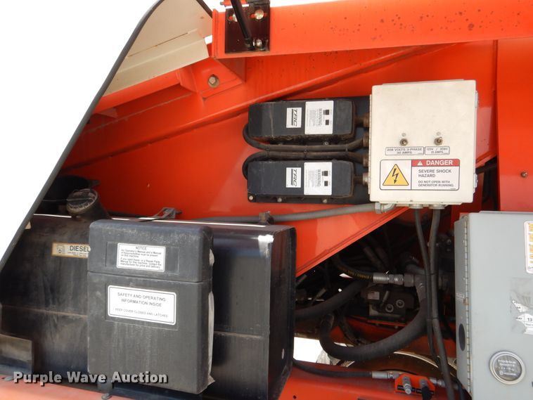 image for item DD2536 2010 Snorkel TB60  boom lift