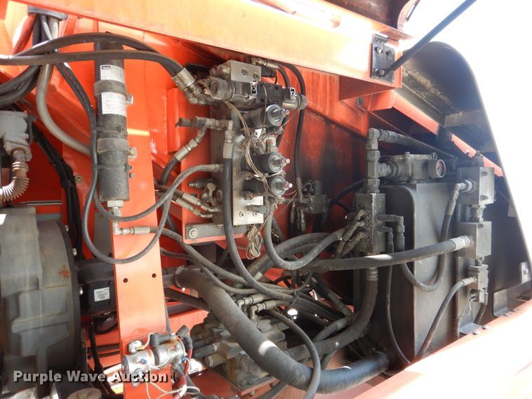 image for item DD2536 2010 Snorkel TB60  boom lift