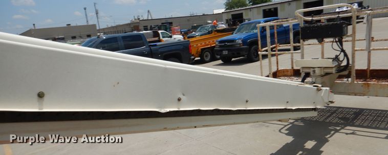 image for item DD2536 2010 Snorkel TB60  boom lift