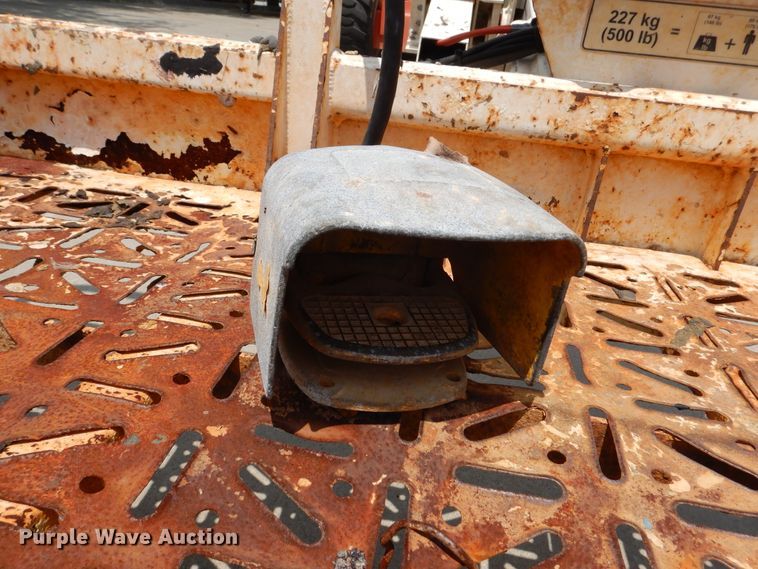 image for item DD2536 2010 Snorkel TB60  boom lift