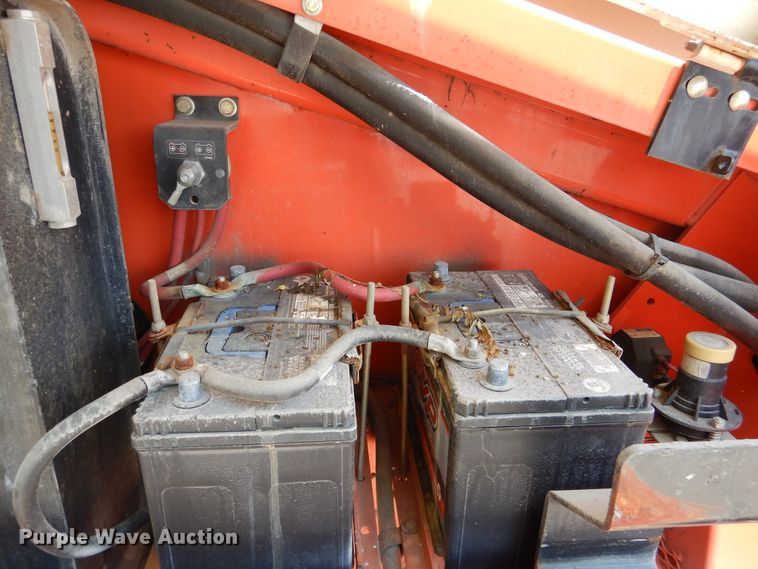 image for item DD2537 2010 Snorkel TB60  boom lift