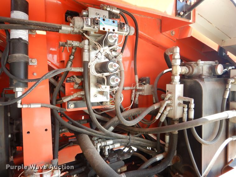 image for item DD2537 2010 Snorkel TB60  boom lift