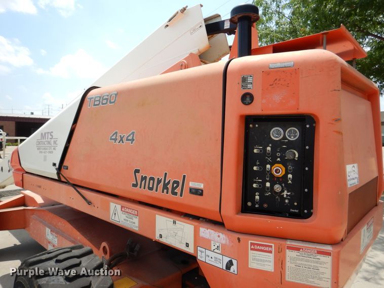 image for item DD2537 2010 Snorkel TB60  boom lift