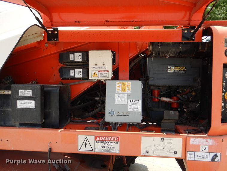 image for item DD2537 2010 Snorkel TB60  boom lift