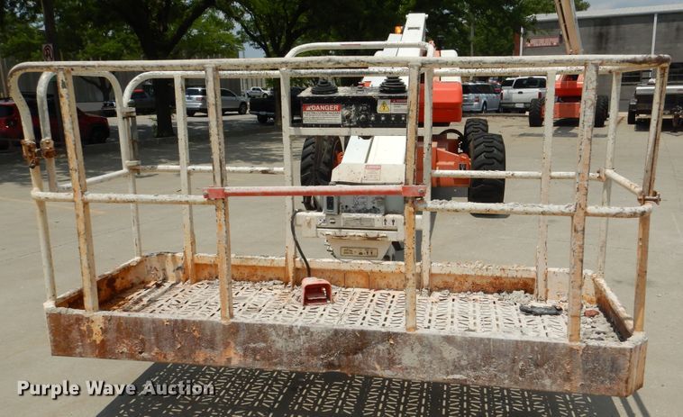 image for item DD2537 2010 Snorkel TB60  boom lift