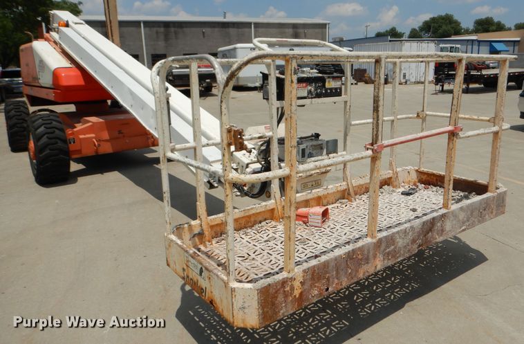 image for item DD2537 2010 Snorkel TB60  boom lift