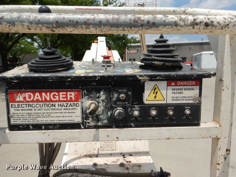 image for item DD2537 2010 Snorkel TB60  boom lift