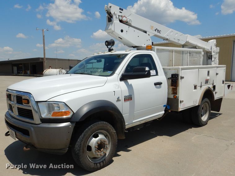 image for item DD2539 2011 Dodge Ram 4500  bucket truck