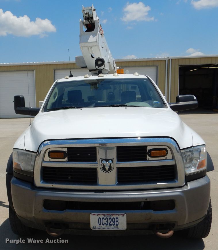 image for item DD2539 2011 Dodge Ram 4500  bucket truck