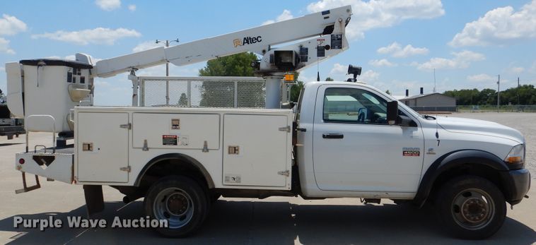 image for item DD2539 2011 Dodge Ram 4500  bucket truck
