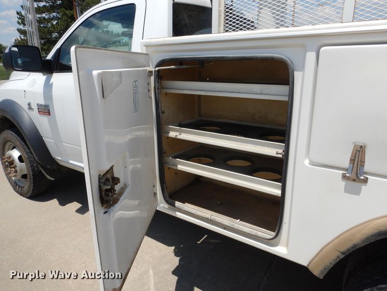 image for item DD2539 2011 Dodge Ram 4500  bucket truck