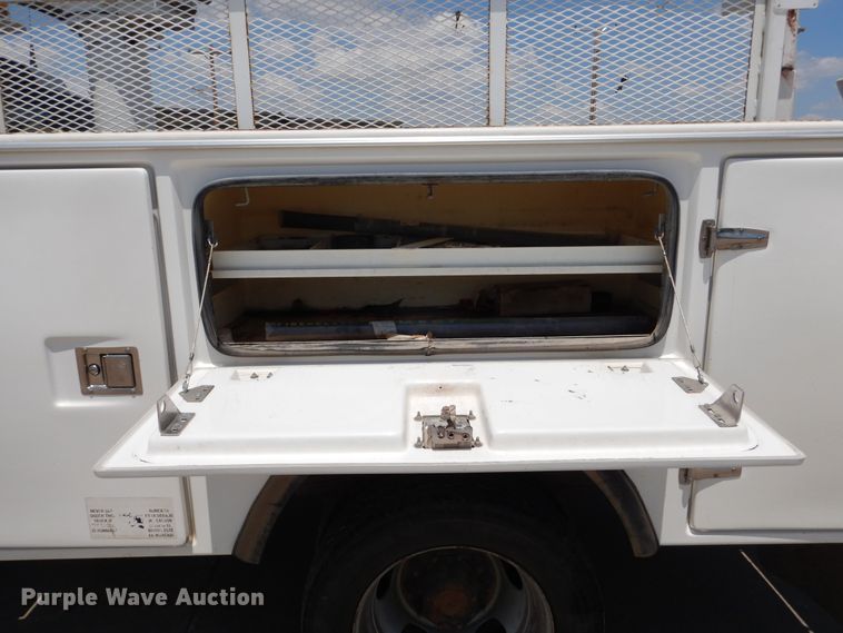 image for item DD2539 2011 Dodge Ram 4500  bucket truck