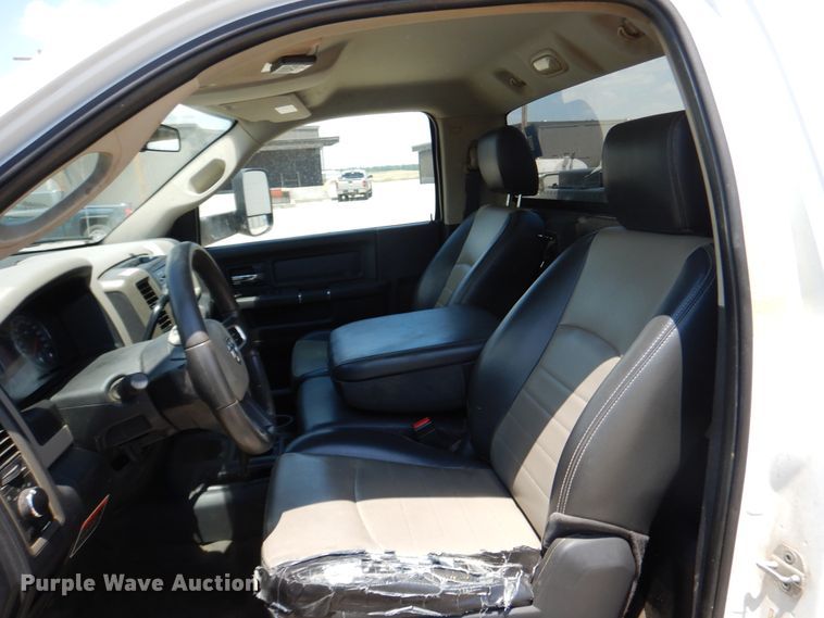 image for item DD2539 2011 Dodge Ram 4500  bucket truck