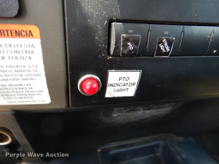 image for item DD2539 2011 Dodge Ram 4500  bucket truck