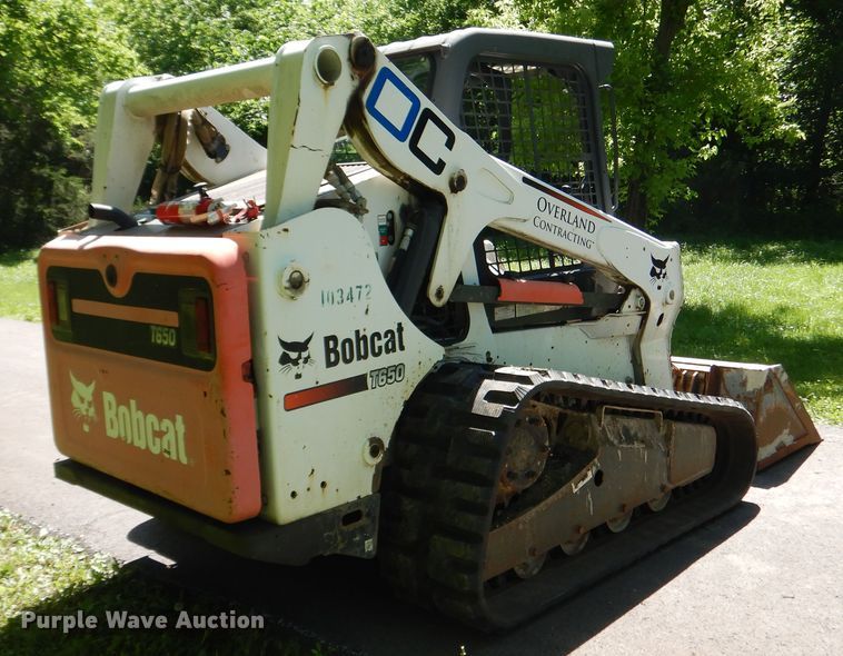 image for item DD2555 2011 Bobcat T650  skid steer loader