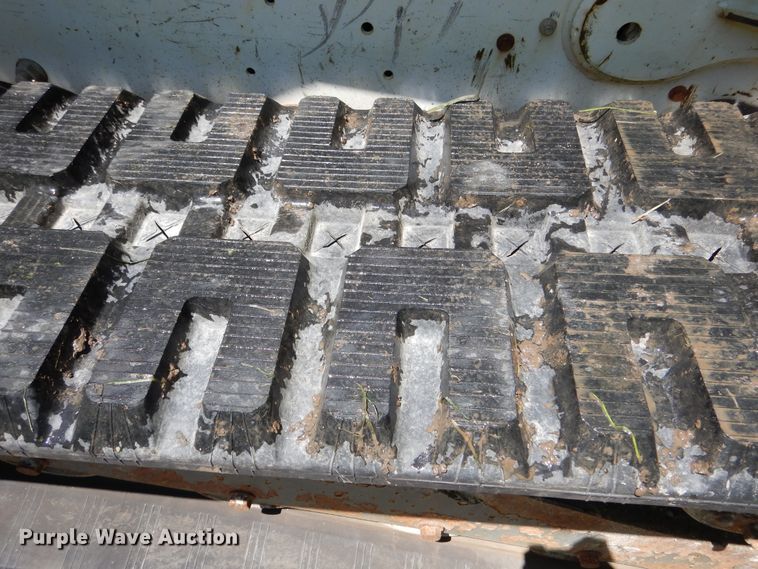 image for item DD2555 2011 Bobcat T650  skid steer loader