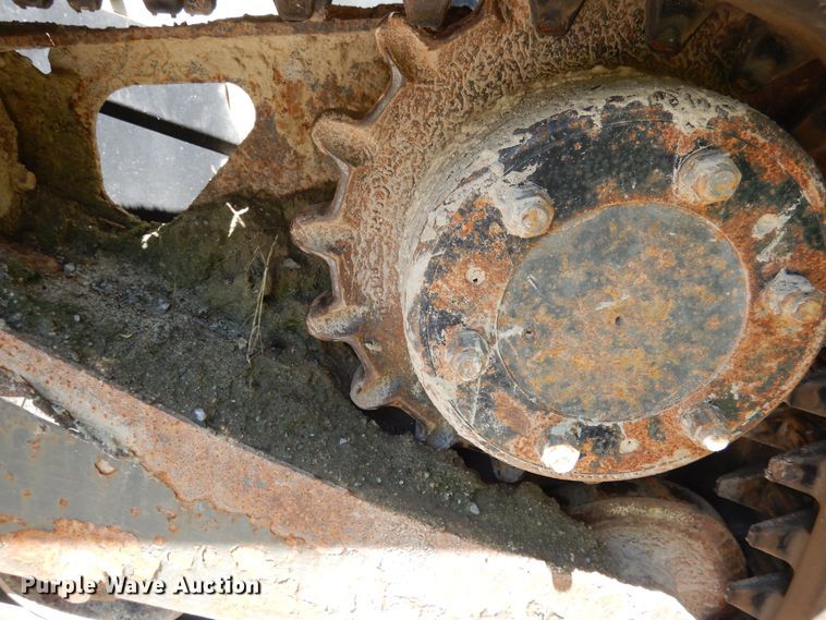 image for item DD2555 2011 Bobcat T650  skid steer loader