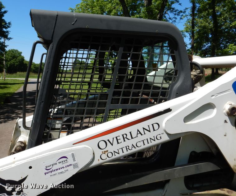 image for item DD2555 2011 Bobcat T650  skid steer loader