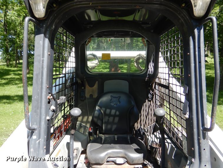 image for item DD2555 2011 Bobcat T650  skid steer loader