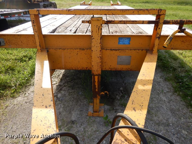 image for item DE5796 1995 CZ CZ20KT equipment trailer