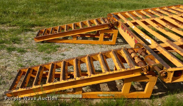 image for item DE5796 1995 CZ CZ20KT equipment trailer