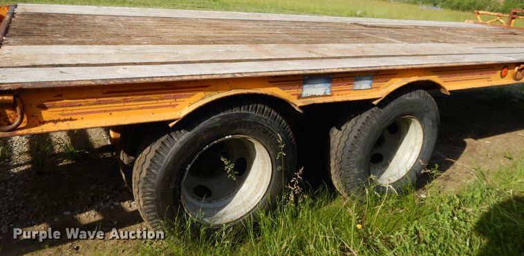 image for item DE5796 1995 CZ CZ20KT equipment trailer