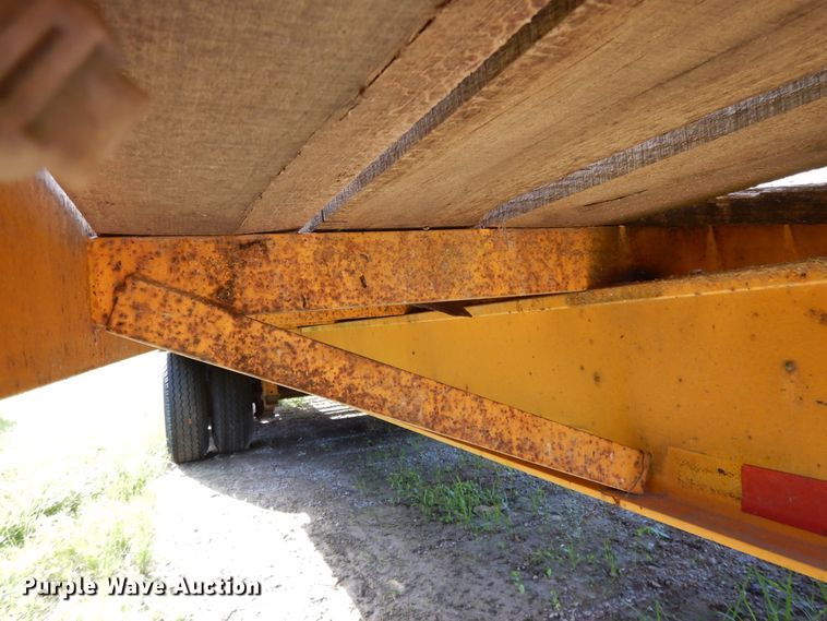 image for item DE5796 1995 CZ CZ20KT equipment trailer