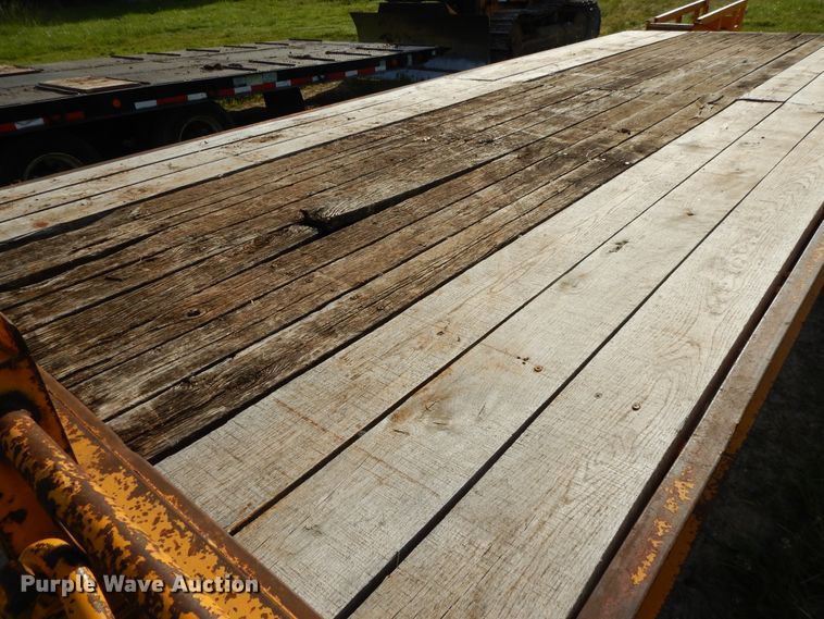 image for item DE5796 1995 CZ CZ20KT equipment trailer