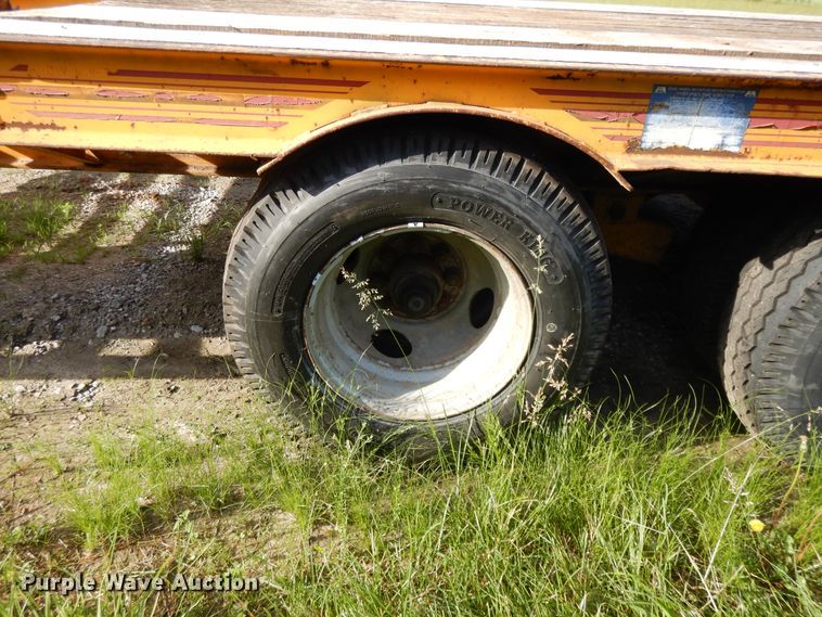 image for item DE5796 1995 CZ CZ20KT equipment trailer