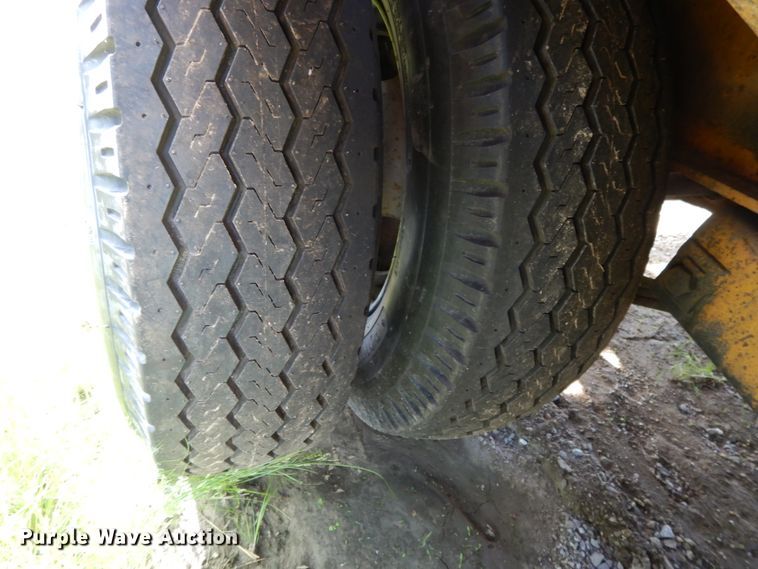 image for item DE5796 1995 CZ CZ20KT equipment trailer