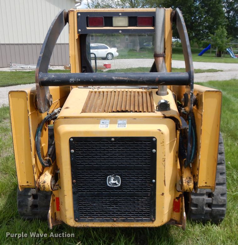 image for item DE5802 2007 John Deere CT322  skid steer loader