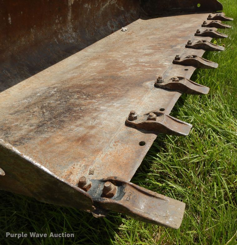 image for item DE5802 2007 John Deere CT322  skid steer loader