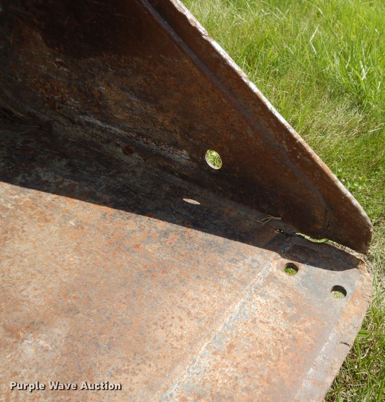 image for item DE5802 2007 John Deere CT322  skid steer loader