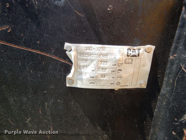 image for item DE5802 2007 John Deere CT322  skid steer loader