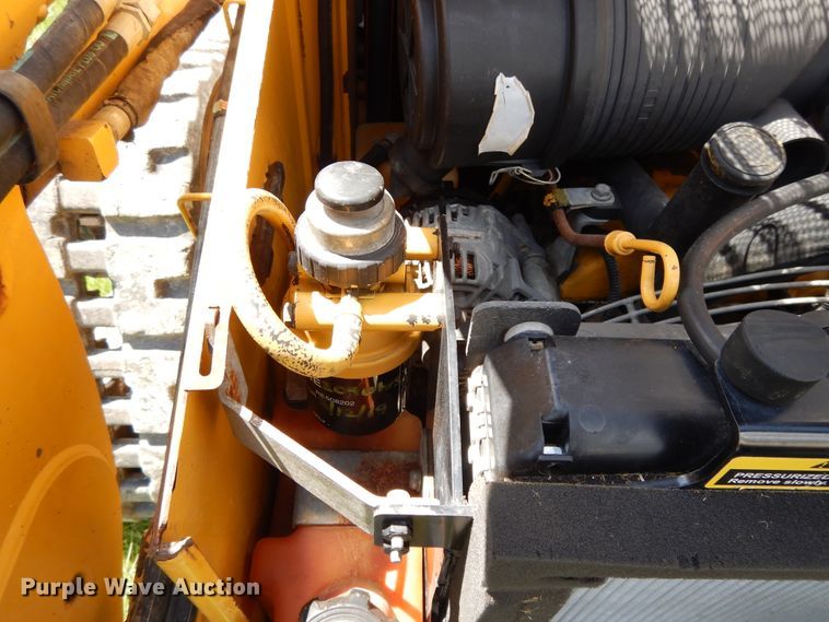 image for item DE5802 2007 John Deere CT322  skid steer loader