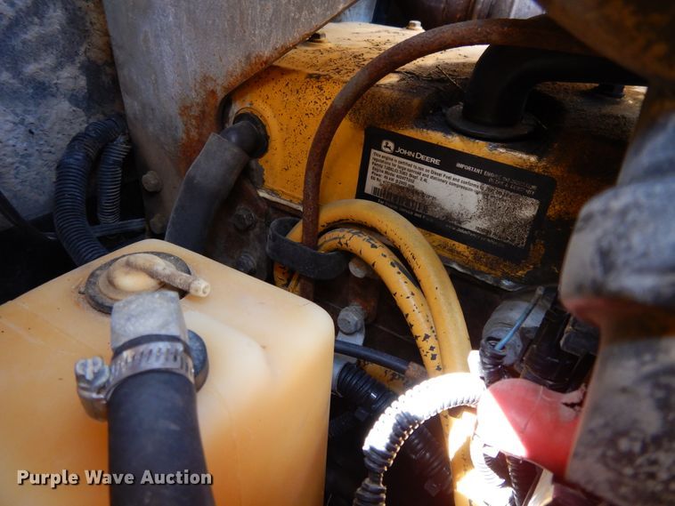 image for item DE5802 2007 John Deere CT322  skid steer loader