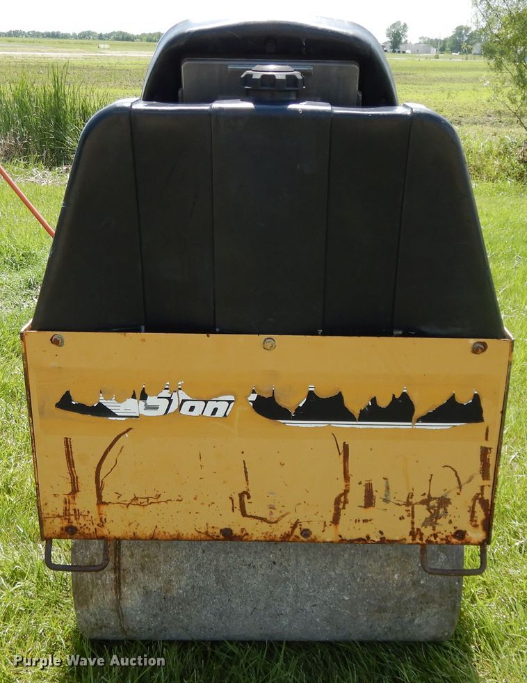 image for item DE5804 Stone DDR3100  double drum vibratory roller