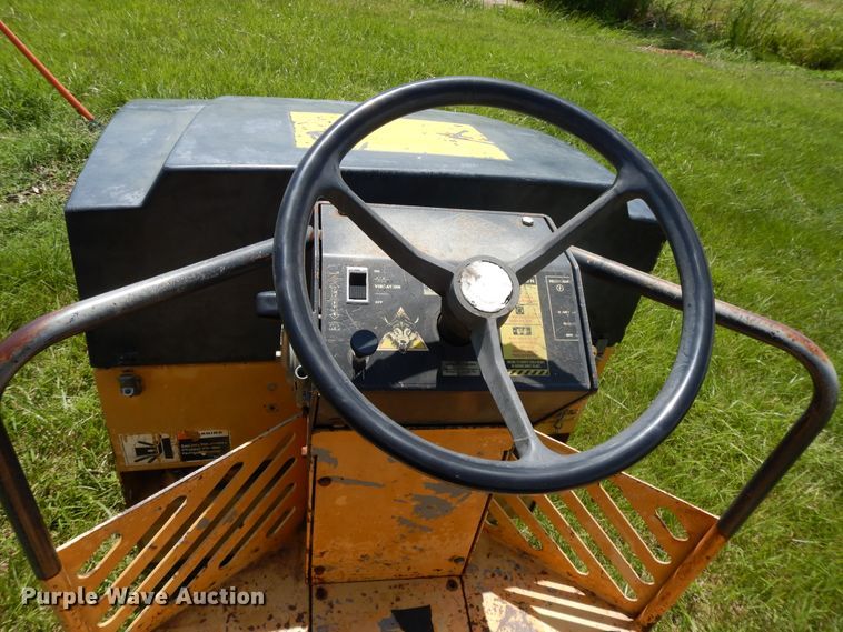 image for item DE5804 Stone DDR3100  double drum vibratory roller