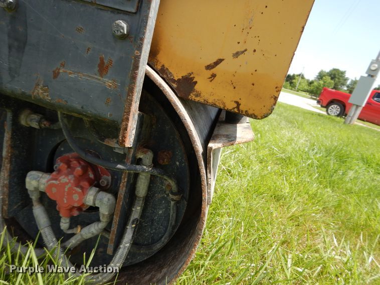 image for item DE5804 Stone DDR3100  double drum vibratory roller