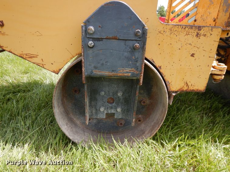 image for item DE5804 Stone DDR3100  double drum vibratory roller