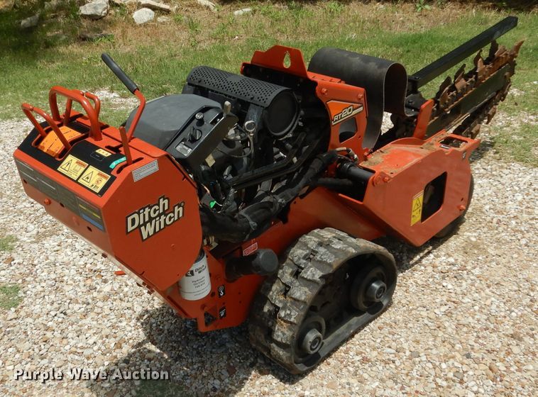 image for item DF2635 2014 Ditch Witch RT20  trencher