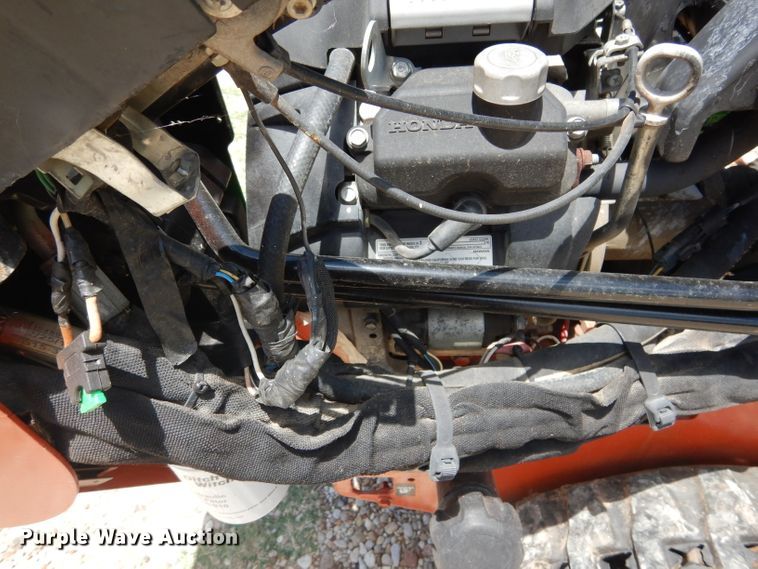 image for item DF2635 2014 Ditch Witch RT20  trencher