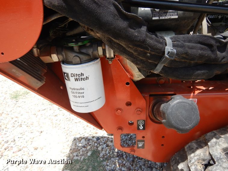 image for item DF2635 2014 Ditch Witch RT20  trencher