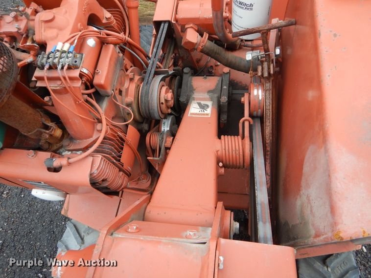 image for item DF3082 Ditch Witch V252 cable plow