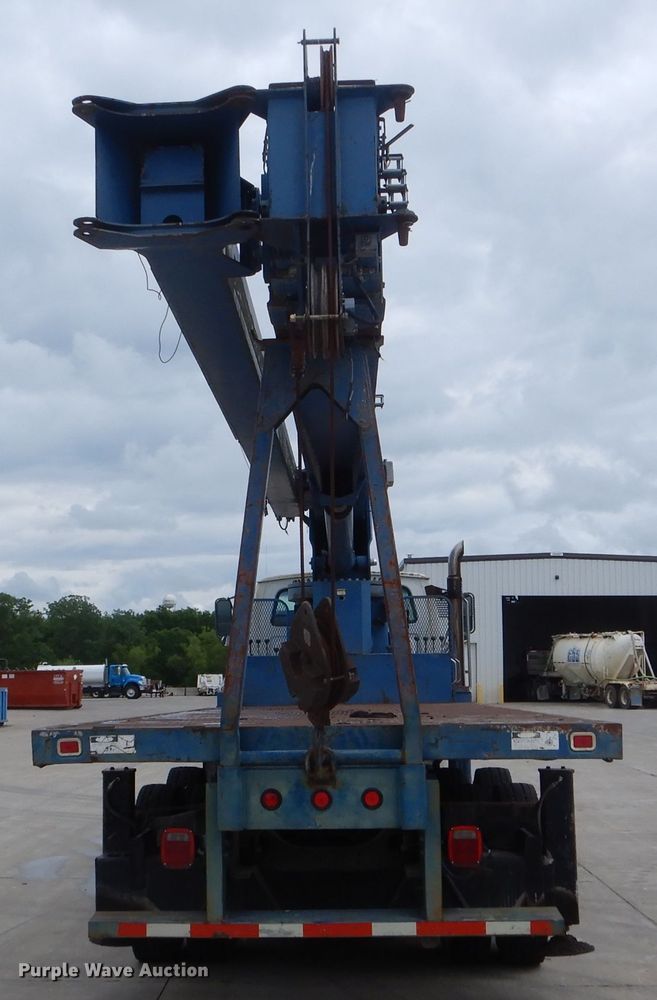 image for item DF3193 2000 Sterling L-Line  crane truck